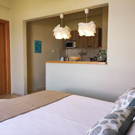 Thalassa Apartments & Studios Kávos Room photo